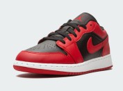 air-jordan-1-low-reverse-bred-2