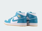 air-jordan-1-mid-aquatone-3