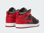 air-jordan-1-mid-banned-3