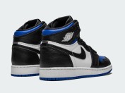 air-jordan-1-retro-high-royal-toe-2