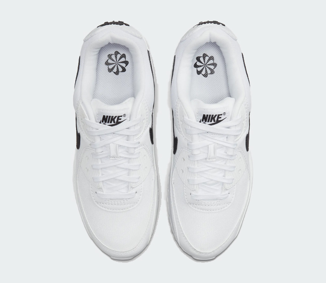 air-max-white-black-3