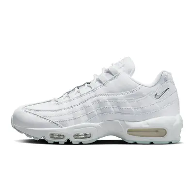 nike-air-max-95-jewel-triple-white-fn7273-100_w400_h400_pad_.jpeg